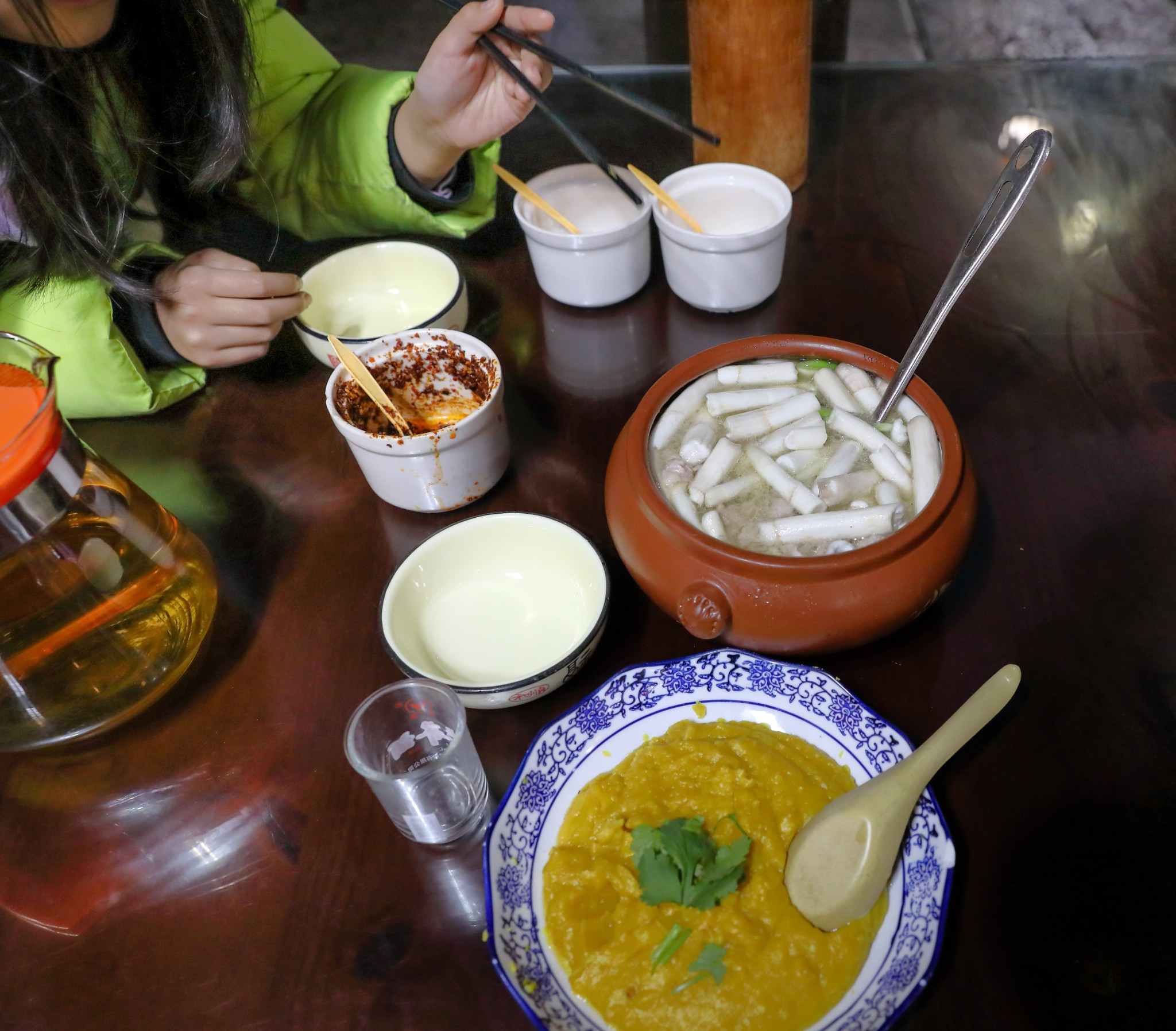 红河美食-临安饭店