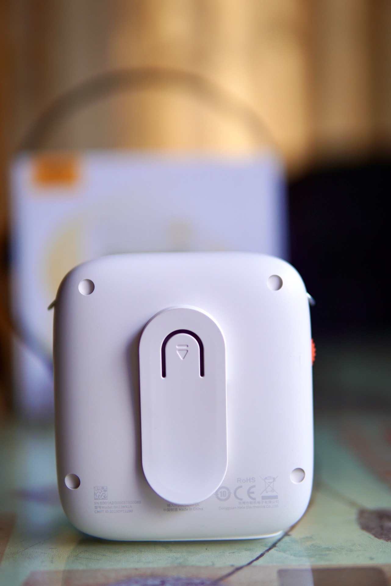 上课带队听歌样样行，复古小巧的扩音器功能还挺多