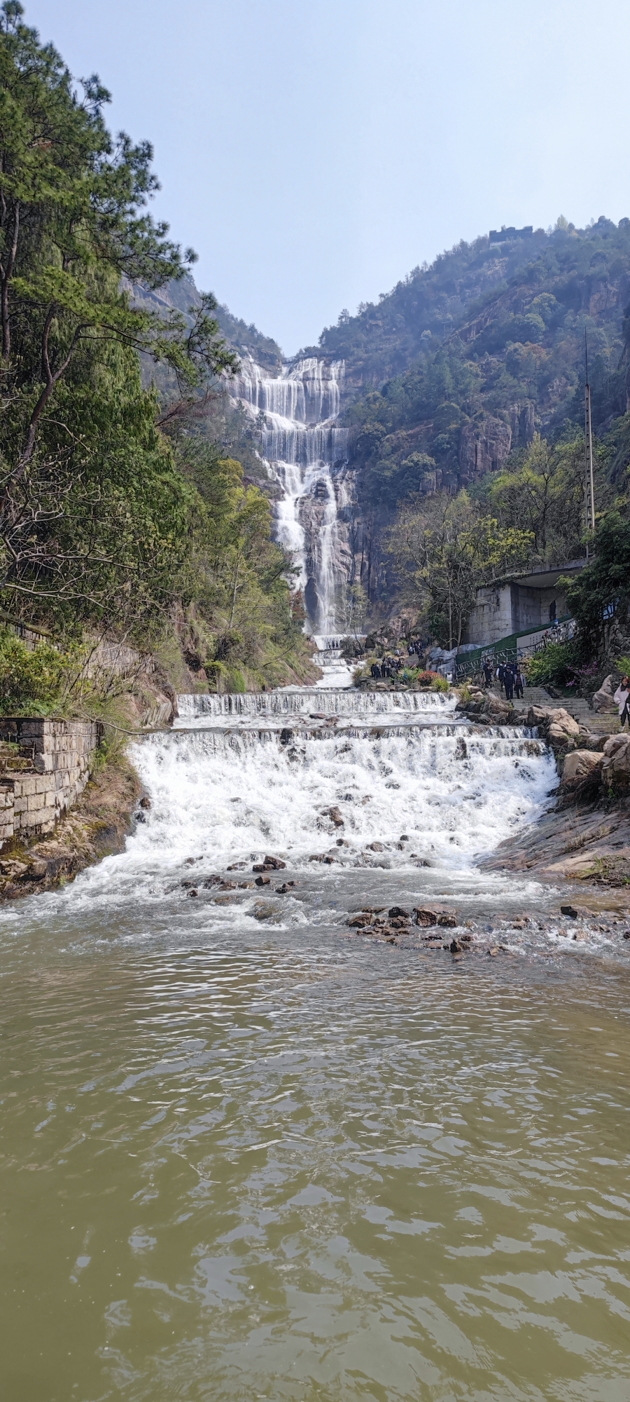 19 台州,逛吃 8:17-10:48 上海虹橋-天台山 天台山高鐵站出站