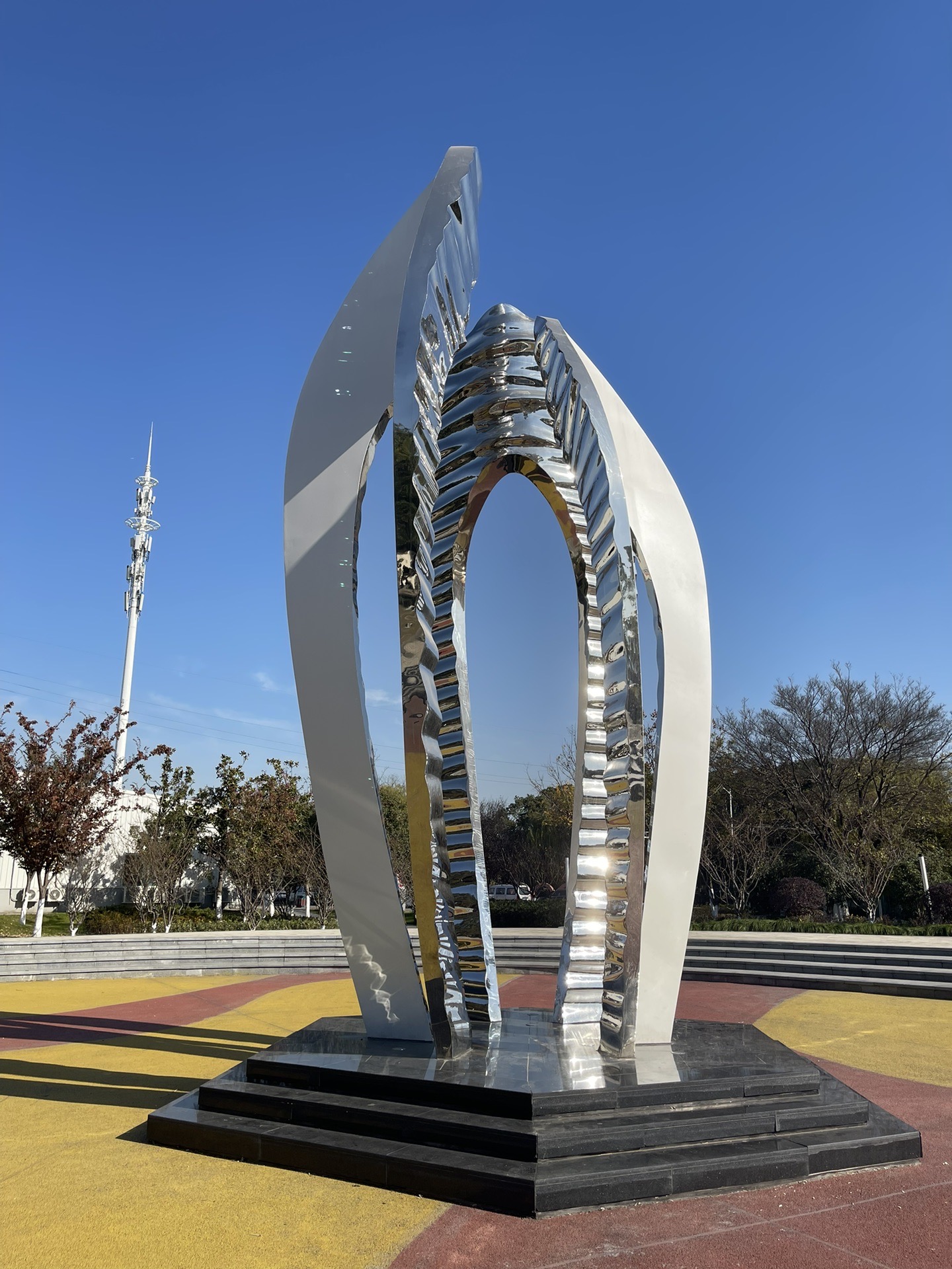 中国昆山的公园(二十二,二十三)张浦体育公园和彩华公园,苏州旅游攻略