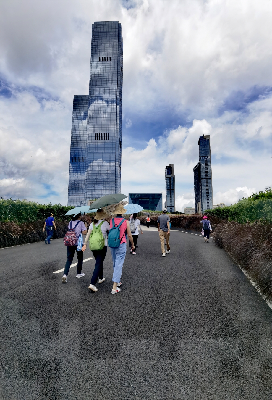 深业上城廊桥丨串连笔架山和莲花山,深圳自助游攻略 - 马蜂窝