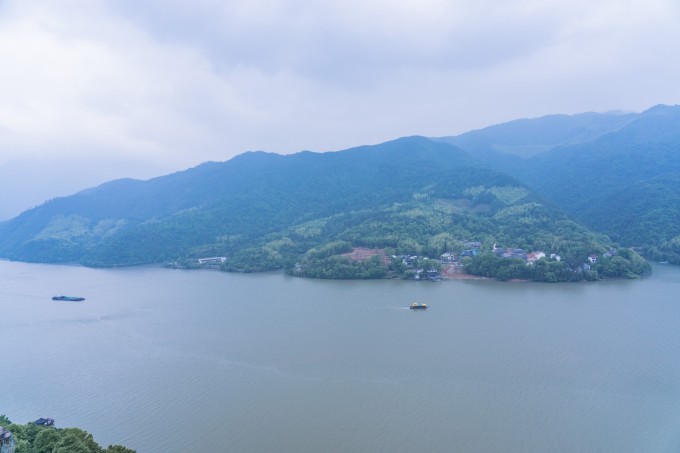 杭州自驾1小时,走进现实版“富春山居图” 杭州自驾1小时,走进现实版“富春山居图”