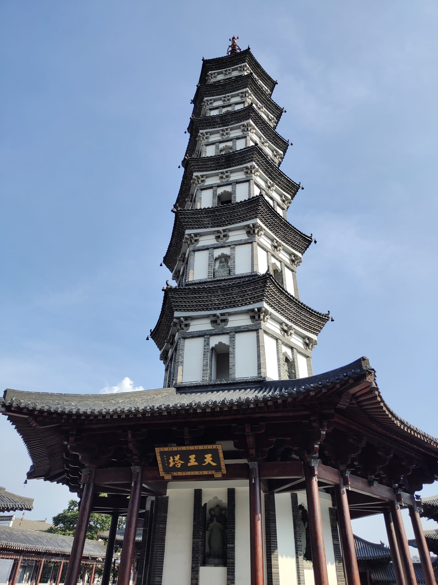 关于衢州一日游最佳地方建德周边的信息