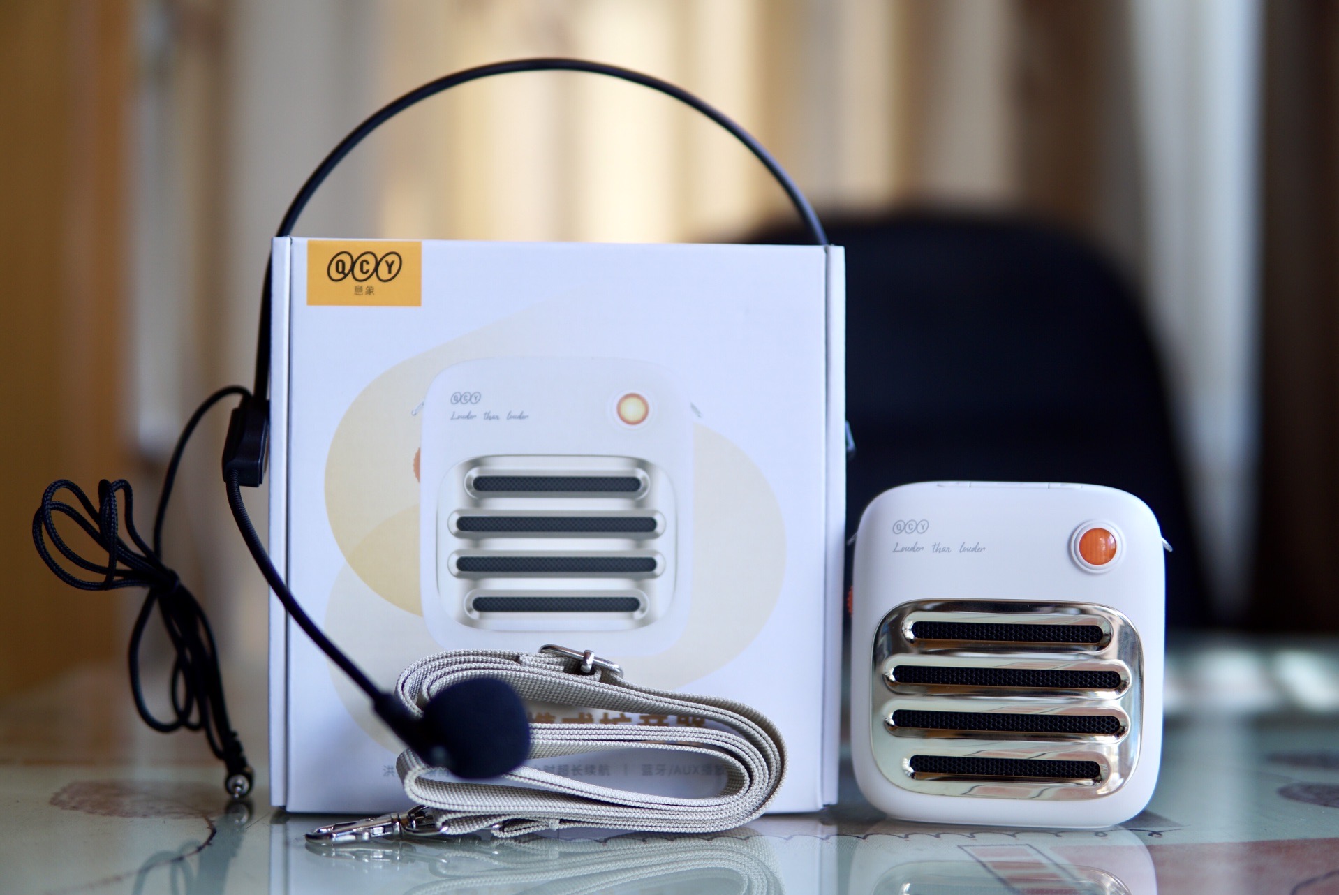 上课带队听歌样样行，复古小巧的扩音器功能还挺多