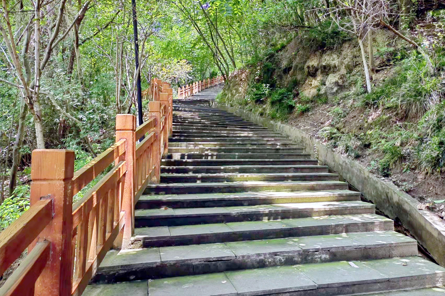 中江魁山公园