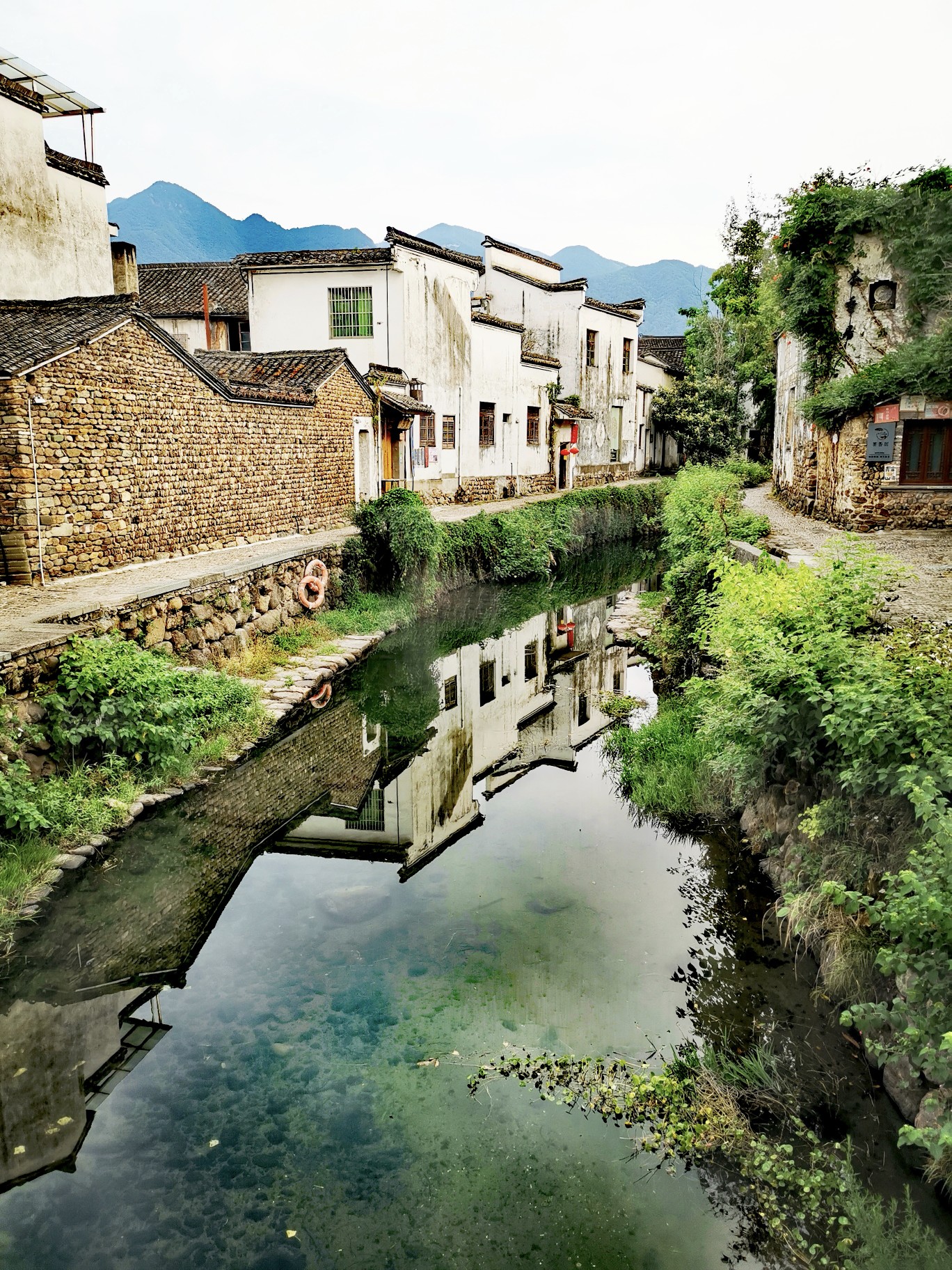 弄·砚池·古民居.龙门古镇