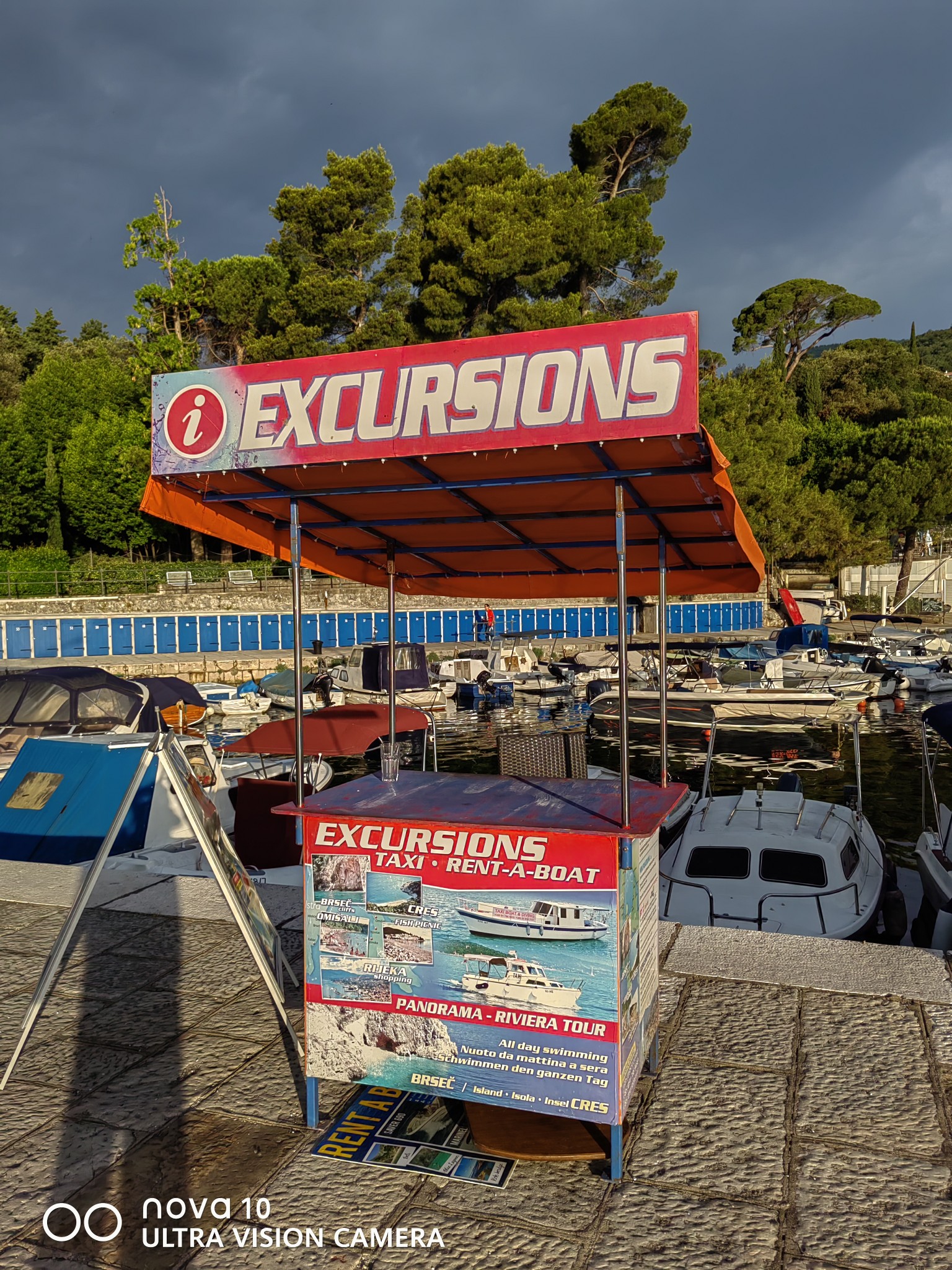 11国26天游足迹之一百零十一…游克罗地亚奥帕蒂亚小镇海滨长廊风景记