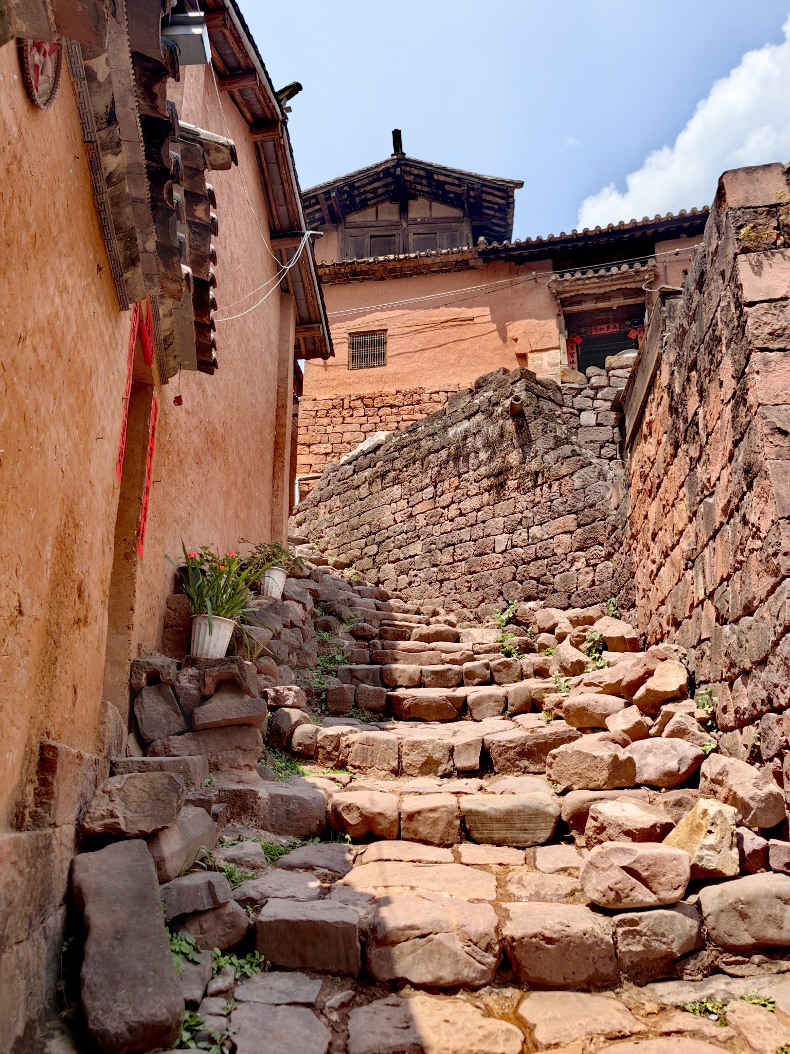 盐马古道掩映在时光里的千年诺邓