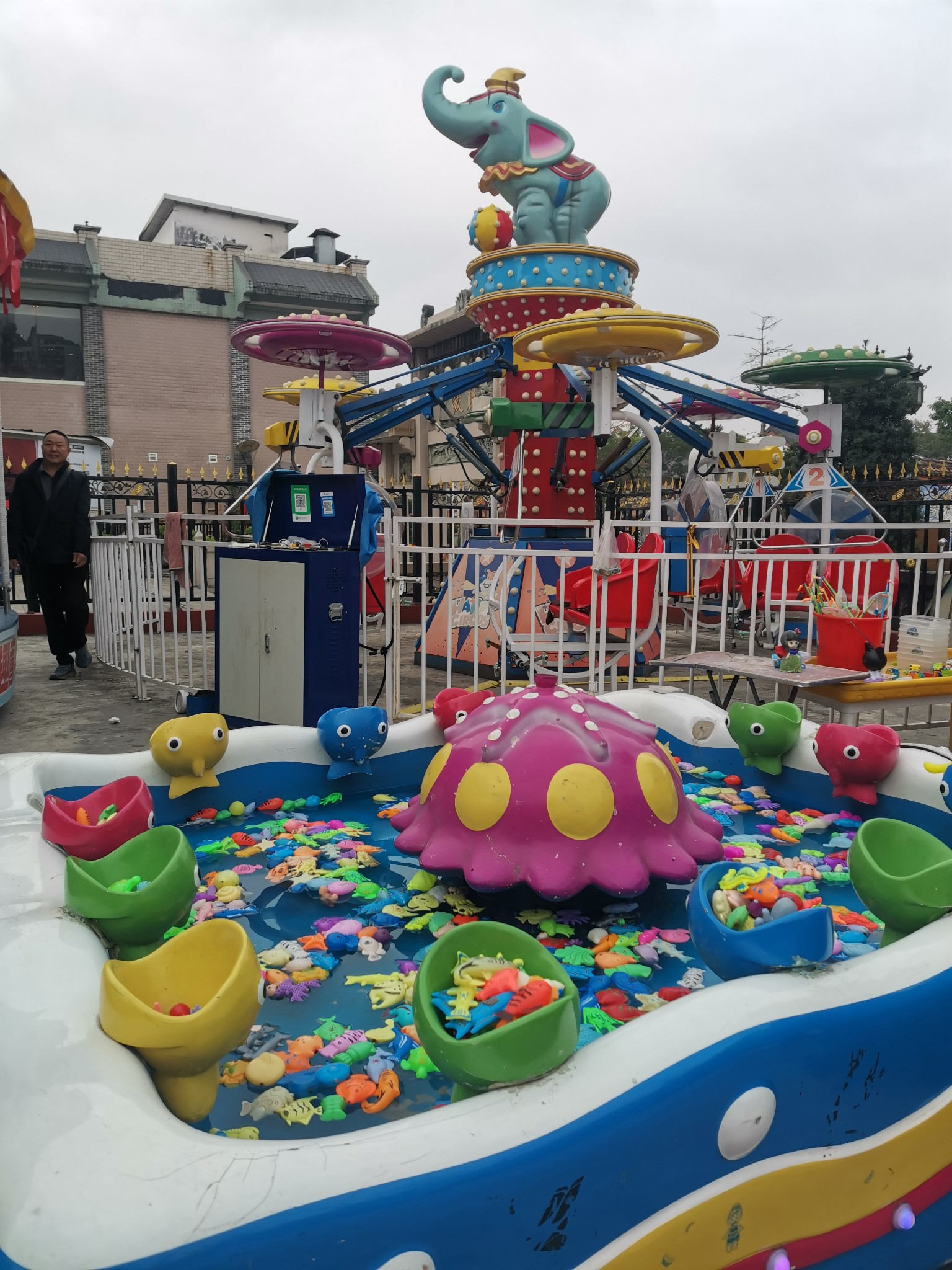 揭阳学宫小宝发现门外游乐场揭阳学宫揭阳学宫揭阳学宫揭阳学宫揭阳学