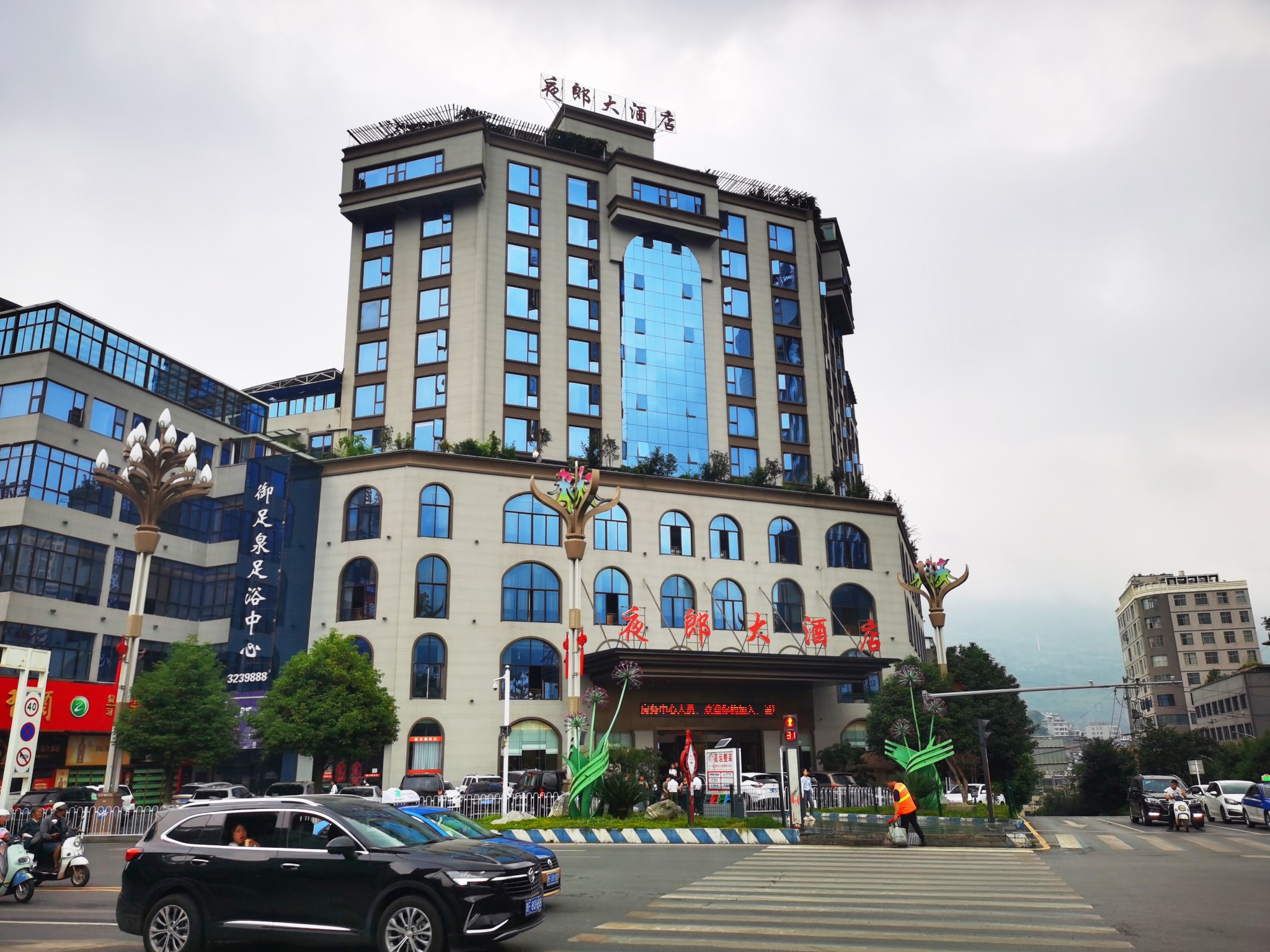 贵州253赫章夜郎广场