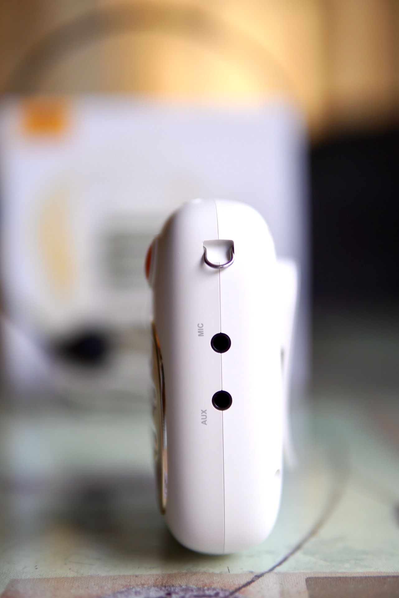 上课带队听歌样样行，复古小巧的扩音器功能还挺多