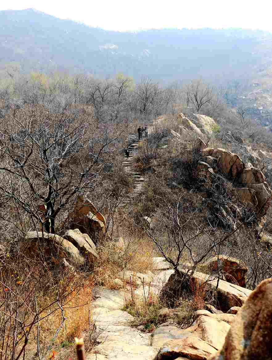 泗水龙门山图片