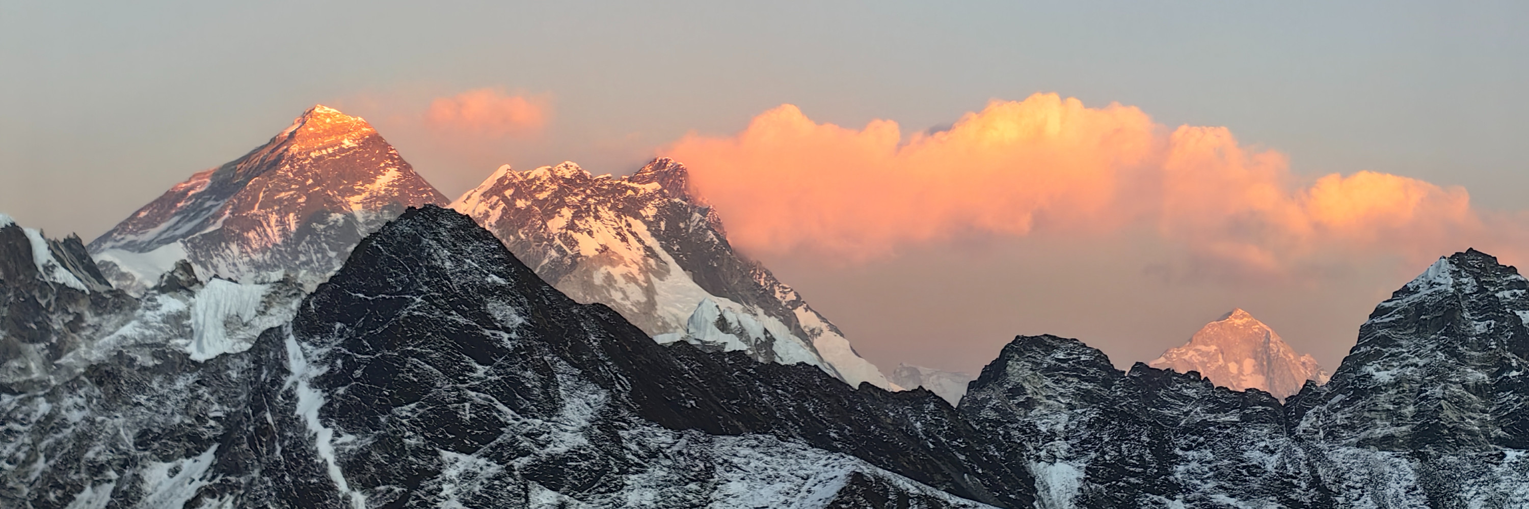 心随雪峰行，徒步EBC