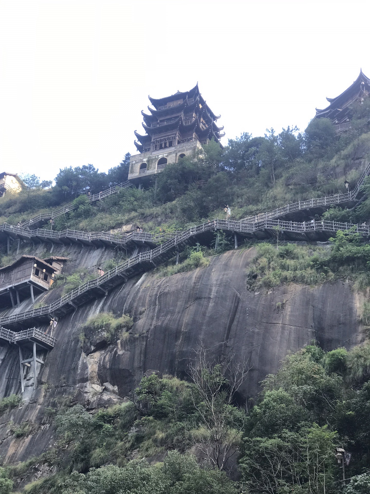 上饶望仙谷悬崖酒店图片