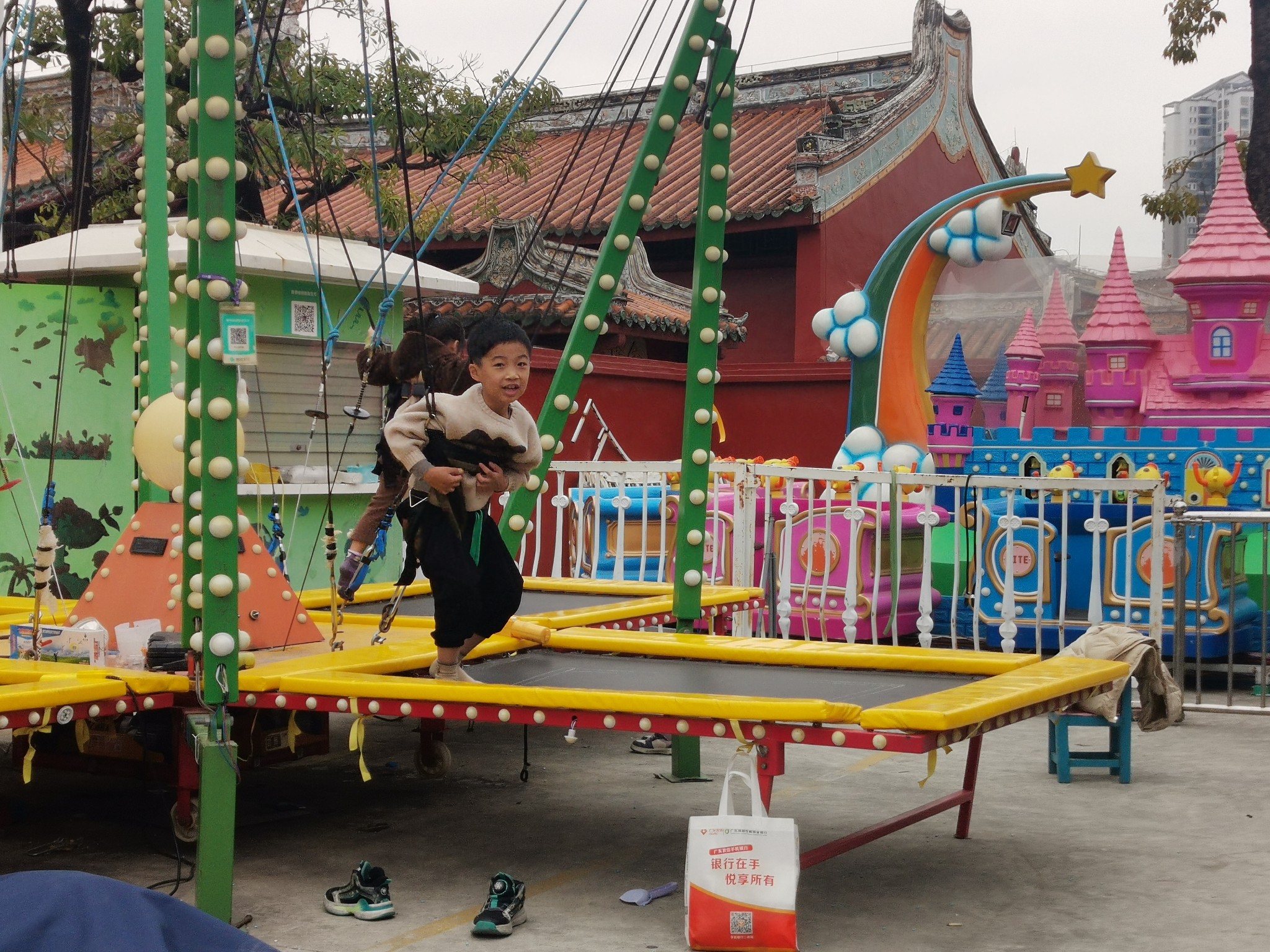 揭阳学宫揭阳学宫揭阳学宫揭阳学宫小宝发现门外游乐场揭阳学宫揭阳学