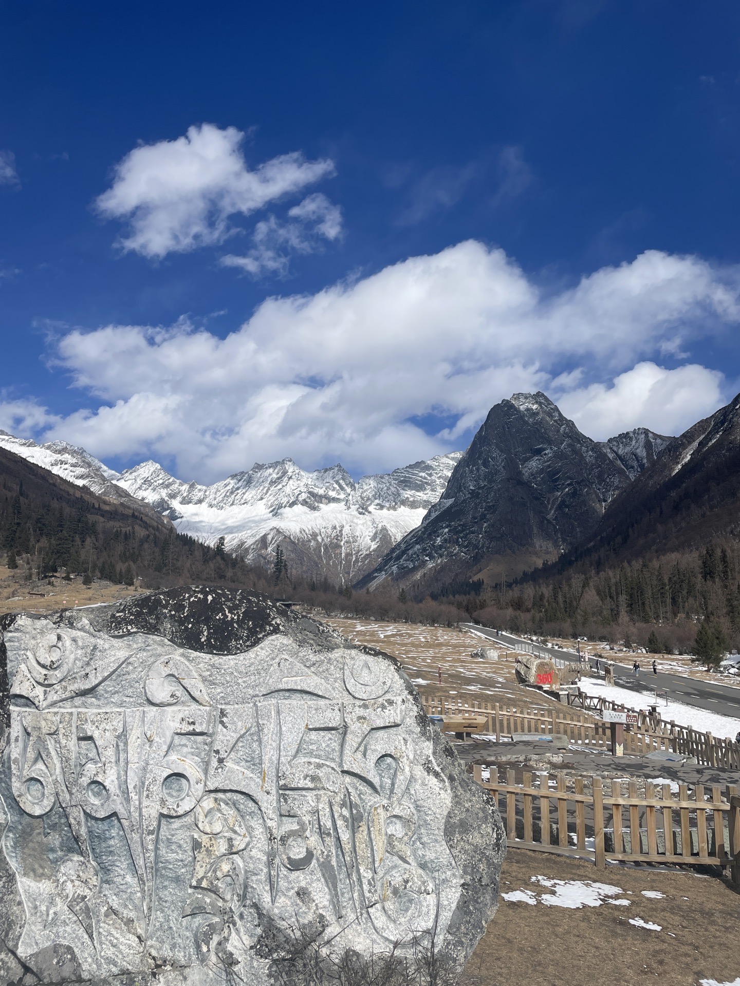 布达拉峰红杉林猫鼻梁从成都出发双桥沟攻略简介