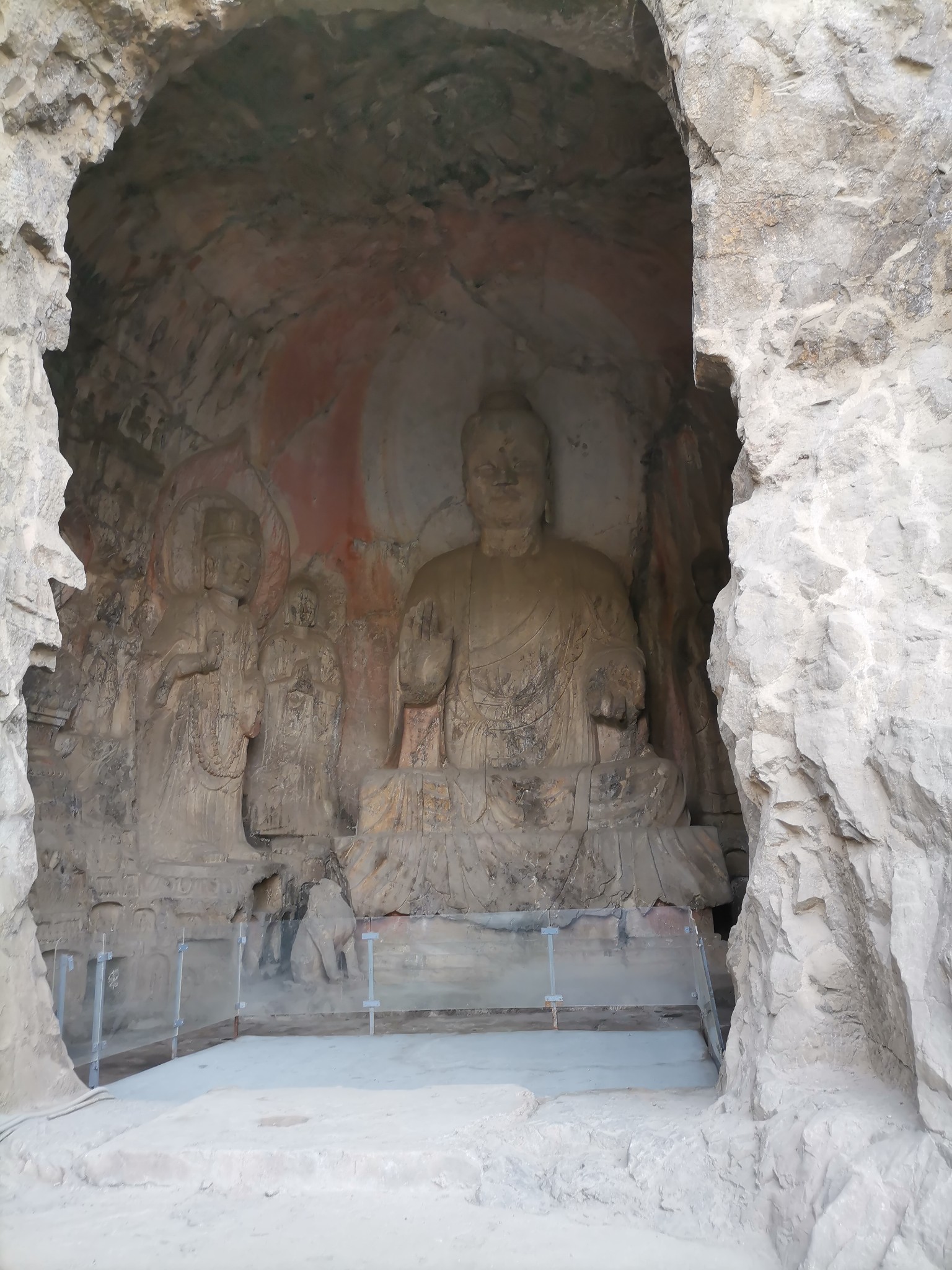 河南揽胜(一)了解少林寺,欣赏洛阳牡丹,看看古代艺术宝库:龙门石窟,快