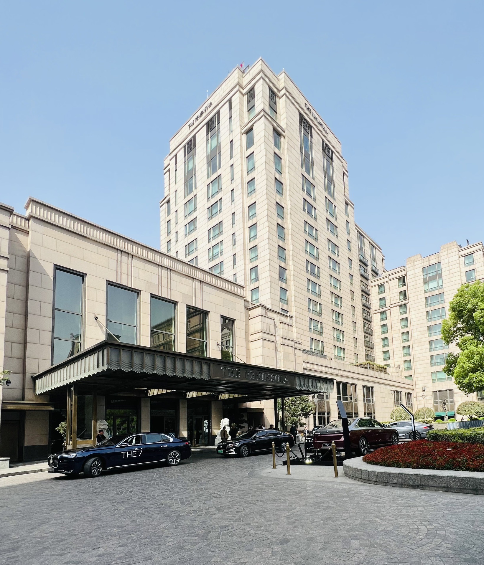 美轮美奂的上海半岛酒店大堂吧