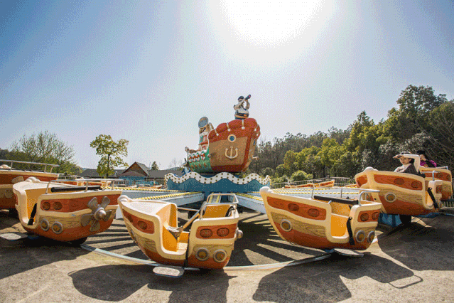 笑翻天乐园位于肥西紫蓬山风景区.